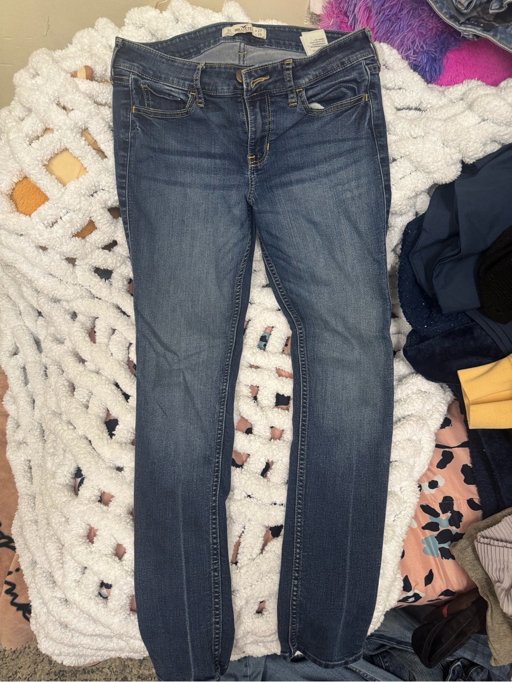 Hollister Skinny Jeans in Dark Blue Wash